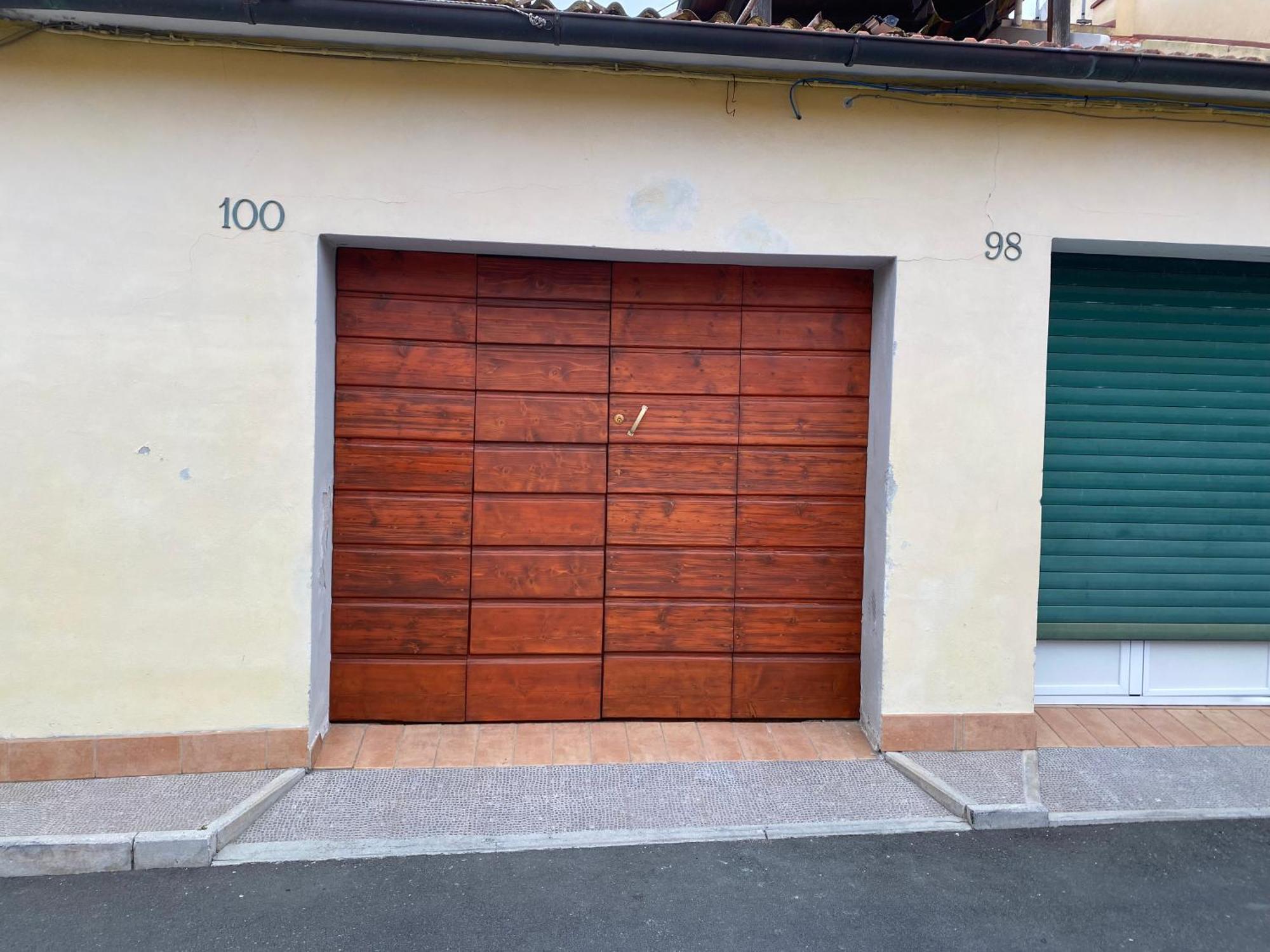 8+8 Appartamento Con Garage Livorno Eksteriør billede